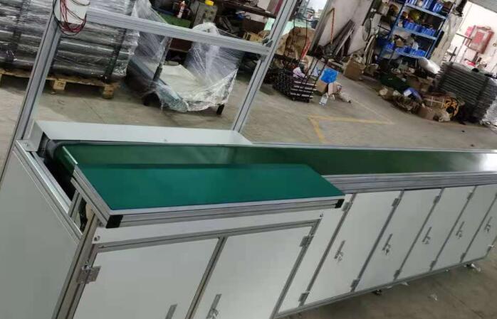 皮帶輸送機(jī)